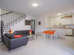 Holiday Home Lucerna Due-3 by Interhome Ameglia